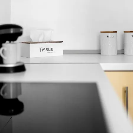 Apartment Deluxe Hillside Near Center