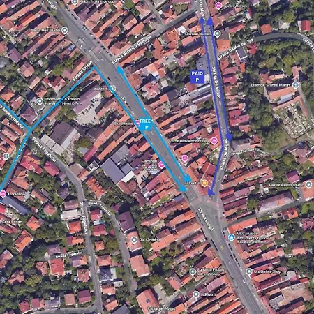 Apartment Deluxe Hillside Near Center Brasov